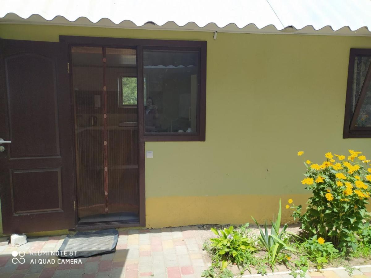 Small Guest House Lasurne Exterior foto