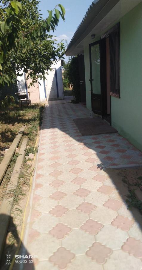 Small Guest House Lasurne Exterior foto